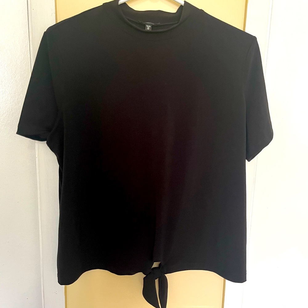 DYNAMITE black tied top